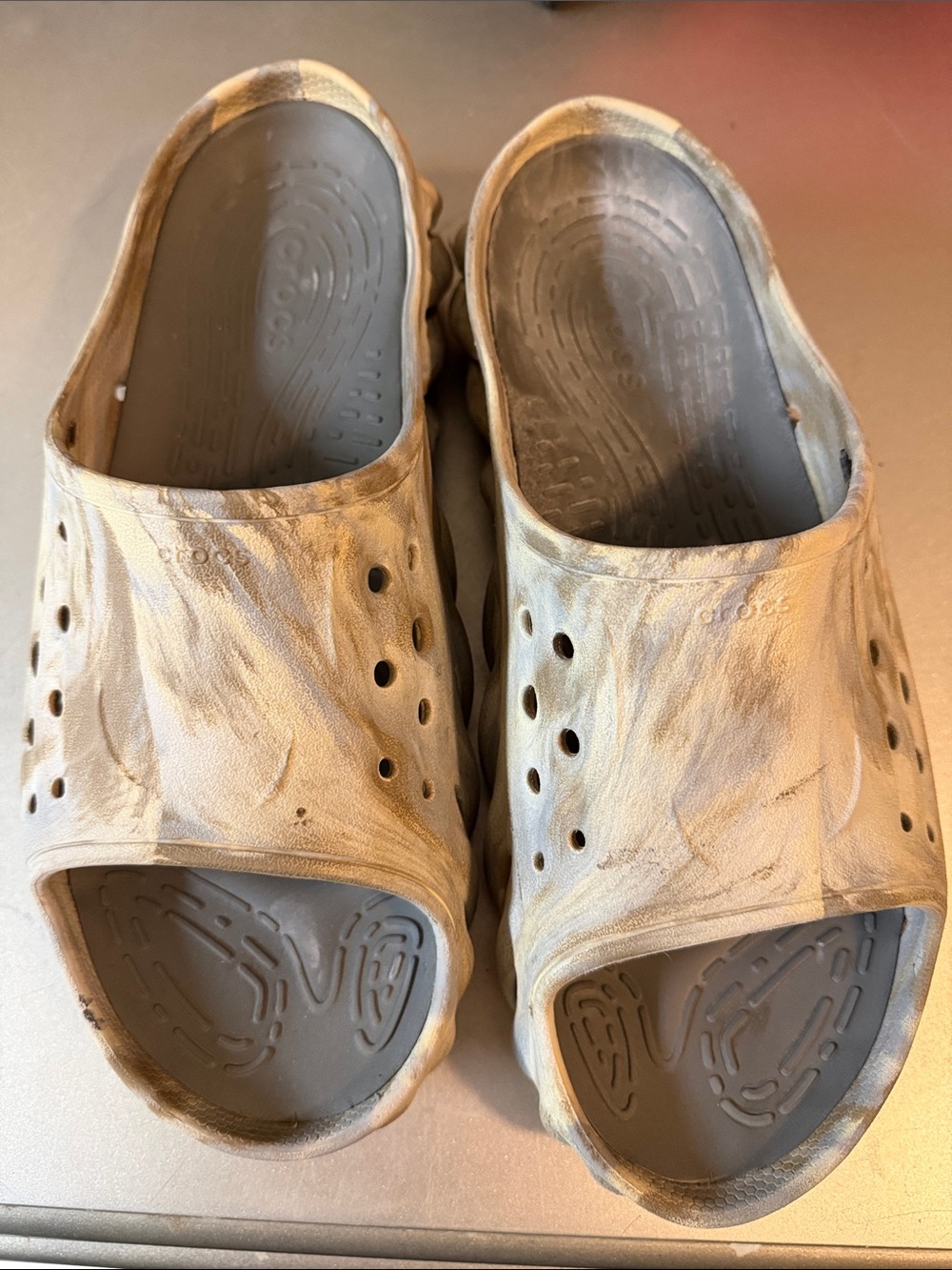 CROCS Marbled Beige and Gray Slip-On Clogs